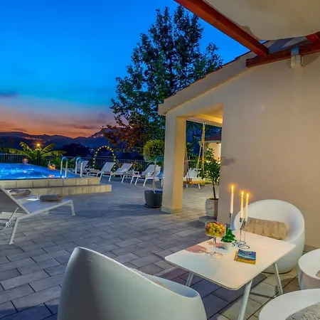 Luxury Divina-exceptional Privacy Vila *