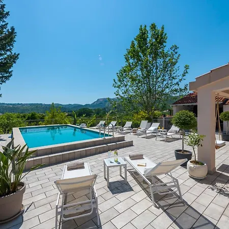 Luxury Divina-exceptional Privacy Mlini