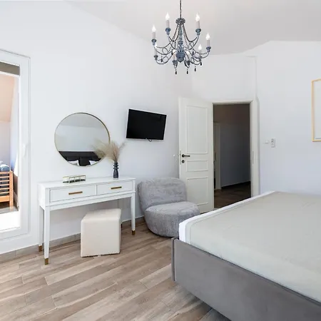 Luxury Divina-exceptional Privacy Villa Mlini