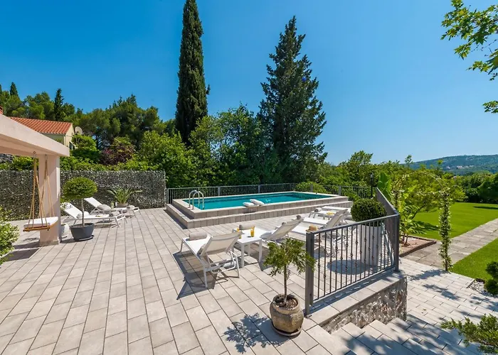 Luxury Divina-exceptional Privacy Villa Mlini